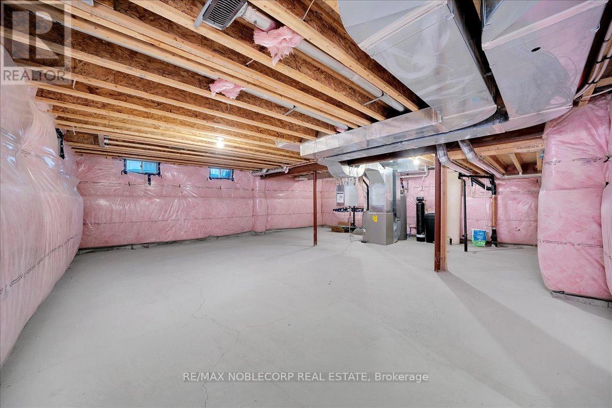 508 Seaview Heights, East Gwillimbury, Ontario  L9N 0Y3 - Photo 49 - N12649674