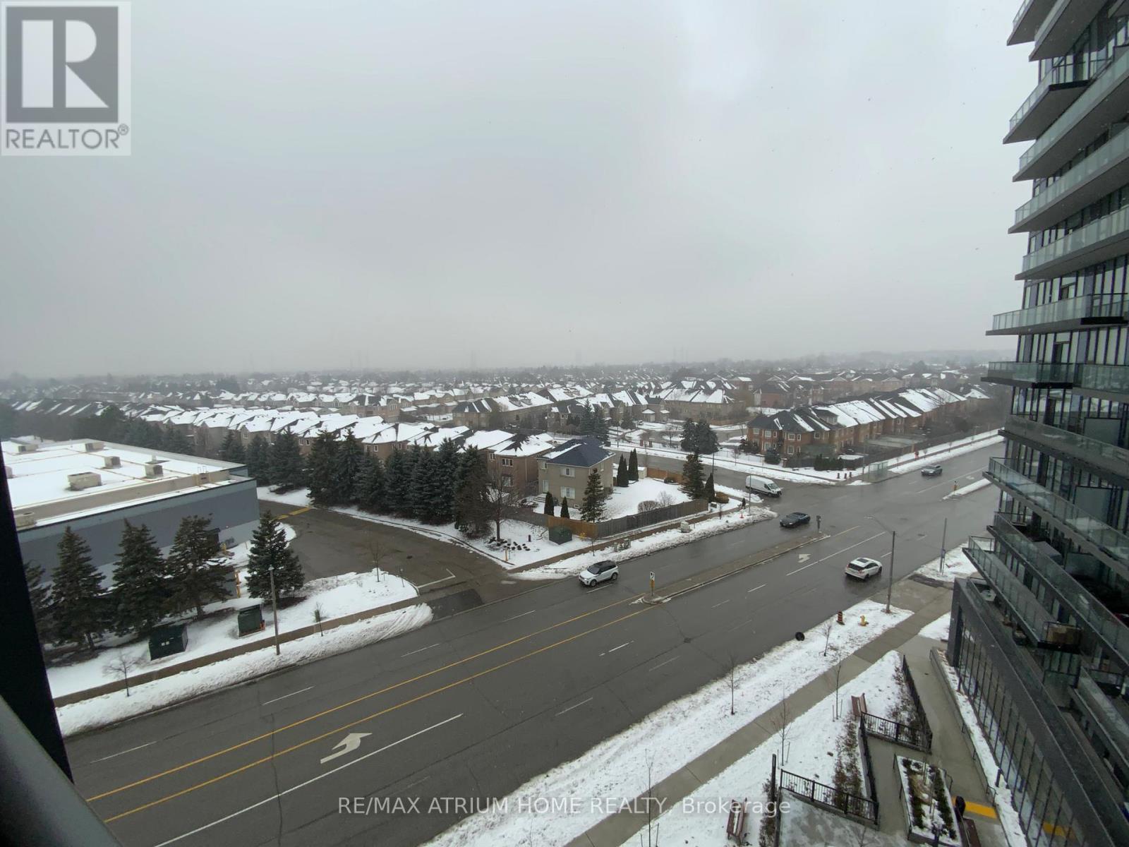 707 - 10 Gatineau Drive, Vaughan, Ontario  L4J 0L2 - Photo 8 - N12649692