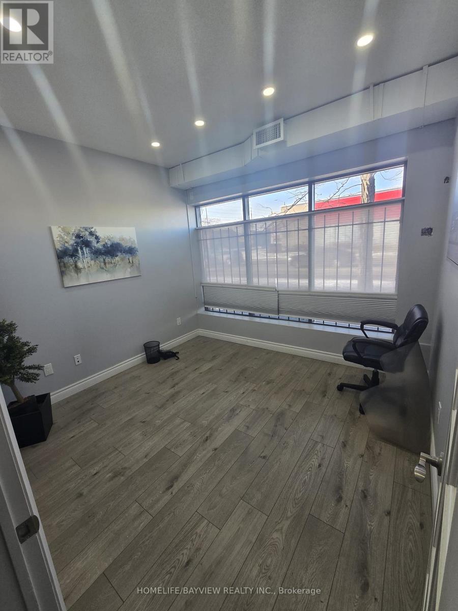 6 - 7171 Goreway Drive, Mississauga, Ontario  L4T 2T5 - Photo 7 - W12649706