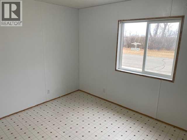 325 1 Street, Irricana, Alberta  T0M 1B0 - Photo 17 - A2268397