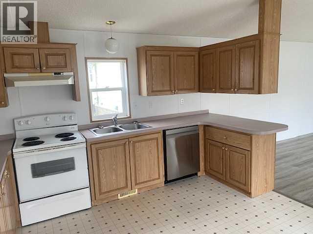 325 1 Street, Irricana, Alberta  T0M 1B0 - Photo 5 - A2268397