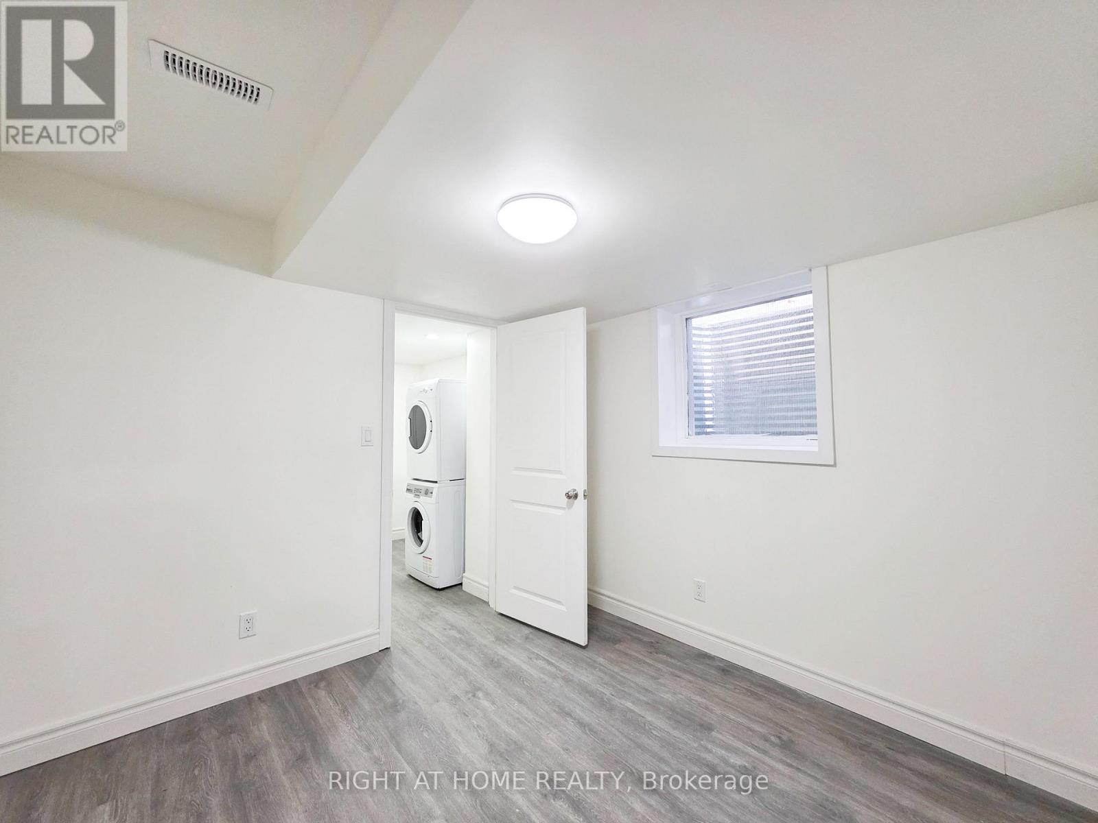 Lower - 948 Broadway Boulevard, Peterborough, Ontario  K9H 0G8 - Photo 9 - X12649702