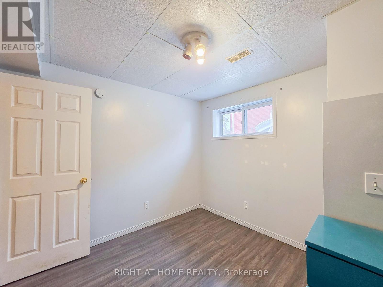 Lower - 168 Towerhill Road, Peterborough, Ontario  K9H 7M8 - Photo 11 - X12649704