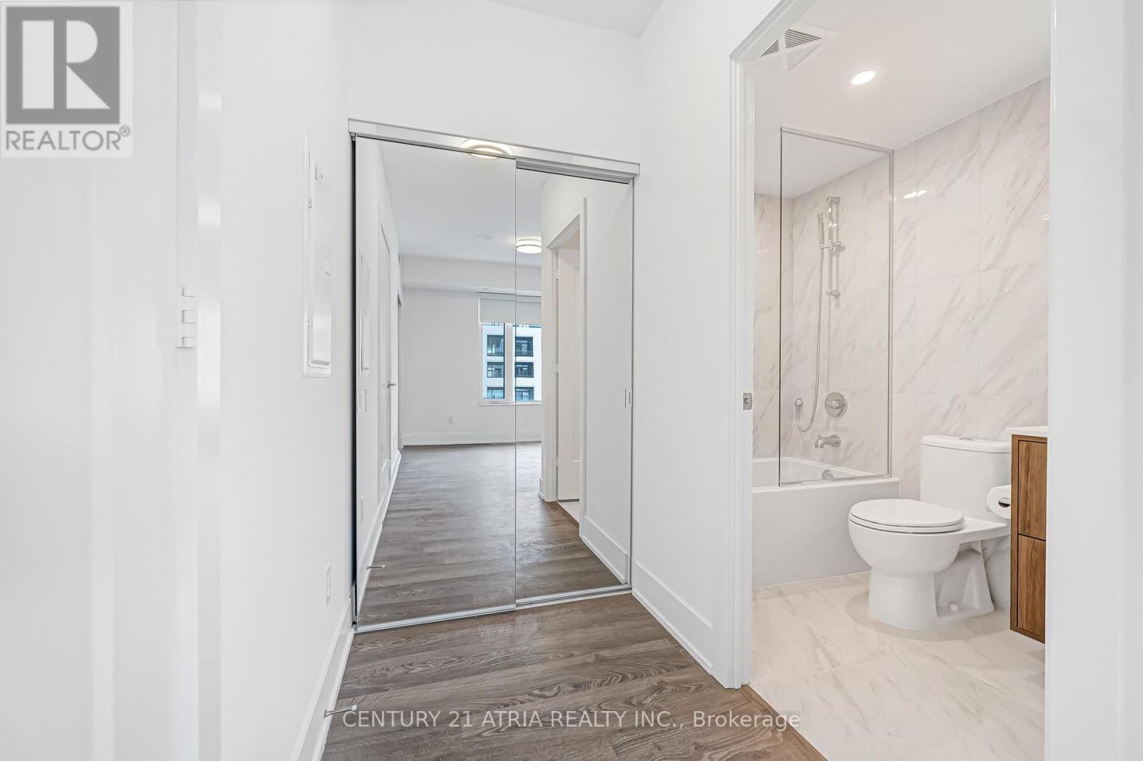 424 - 259 The Kingsway, Toronto, Ontario  M9A 0G2 - Photo 18 - W12482615