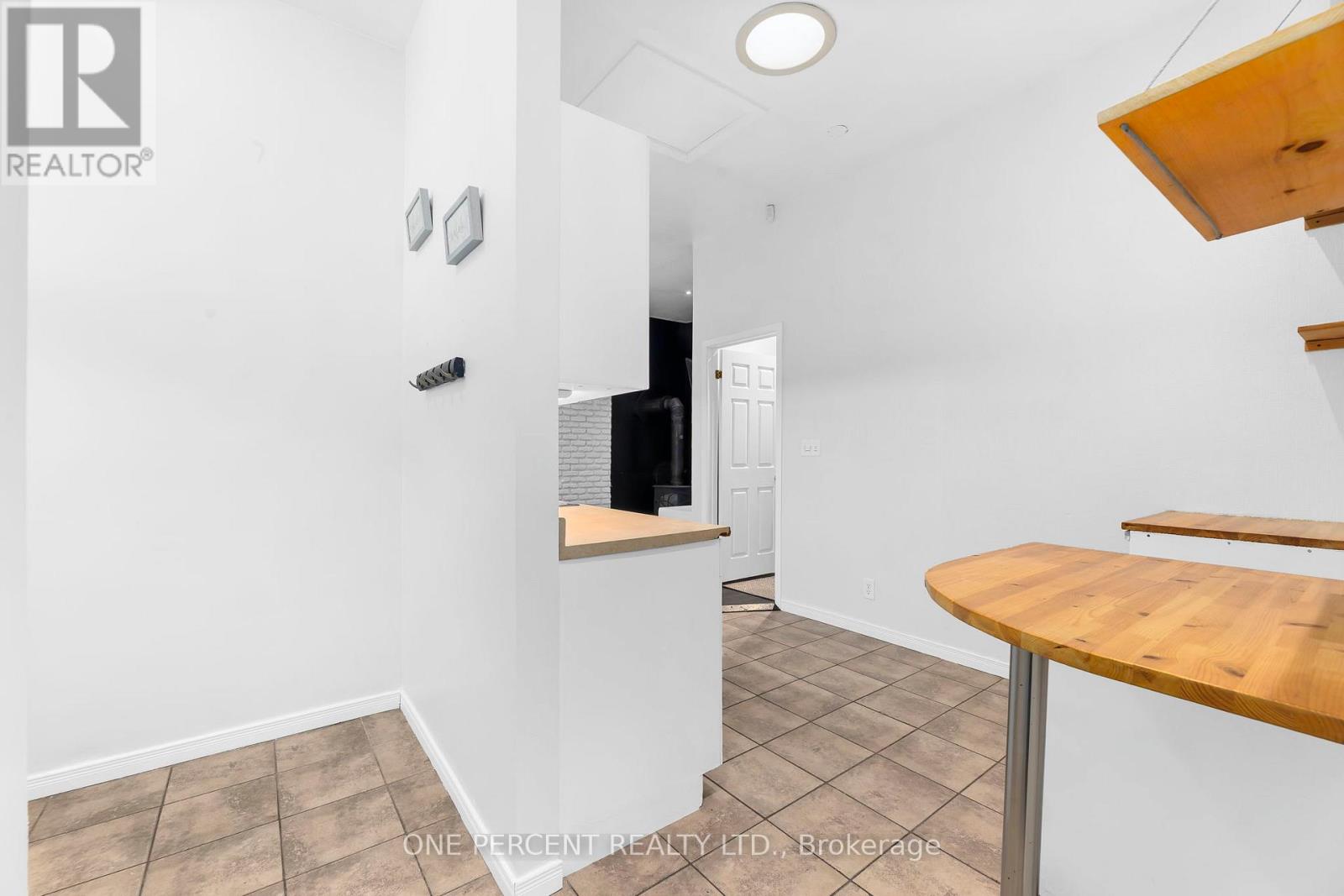 71 Cleak Avenue, Bancroft, Ontario  K0L 2S0 - Photo 8 - X12649134