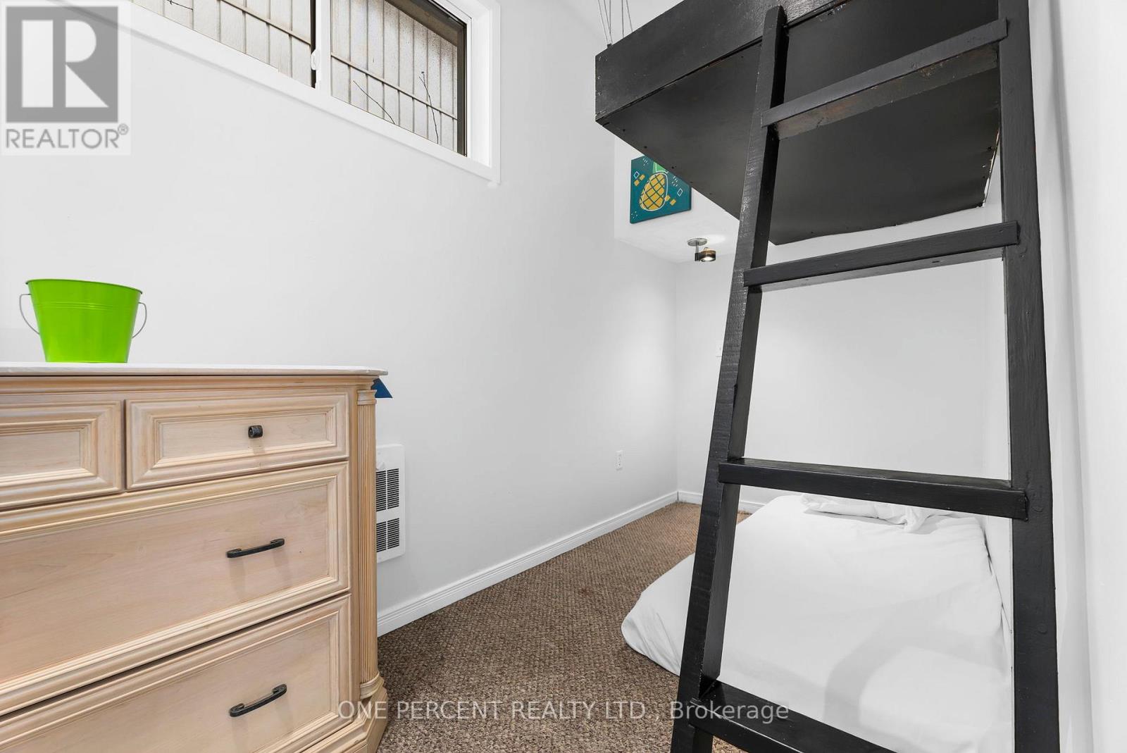 71 Cleak Avenue, Bancroft, Ontario  K0L 2S0 - Photo 9 - X12649134