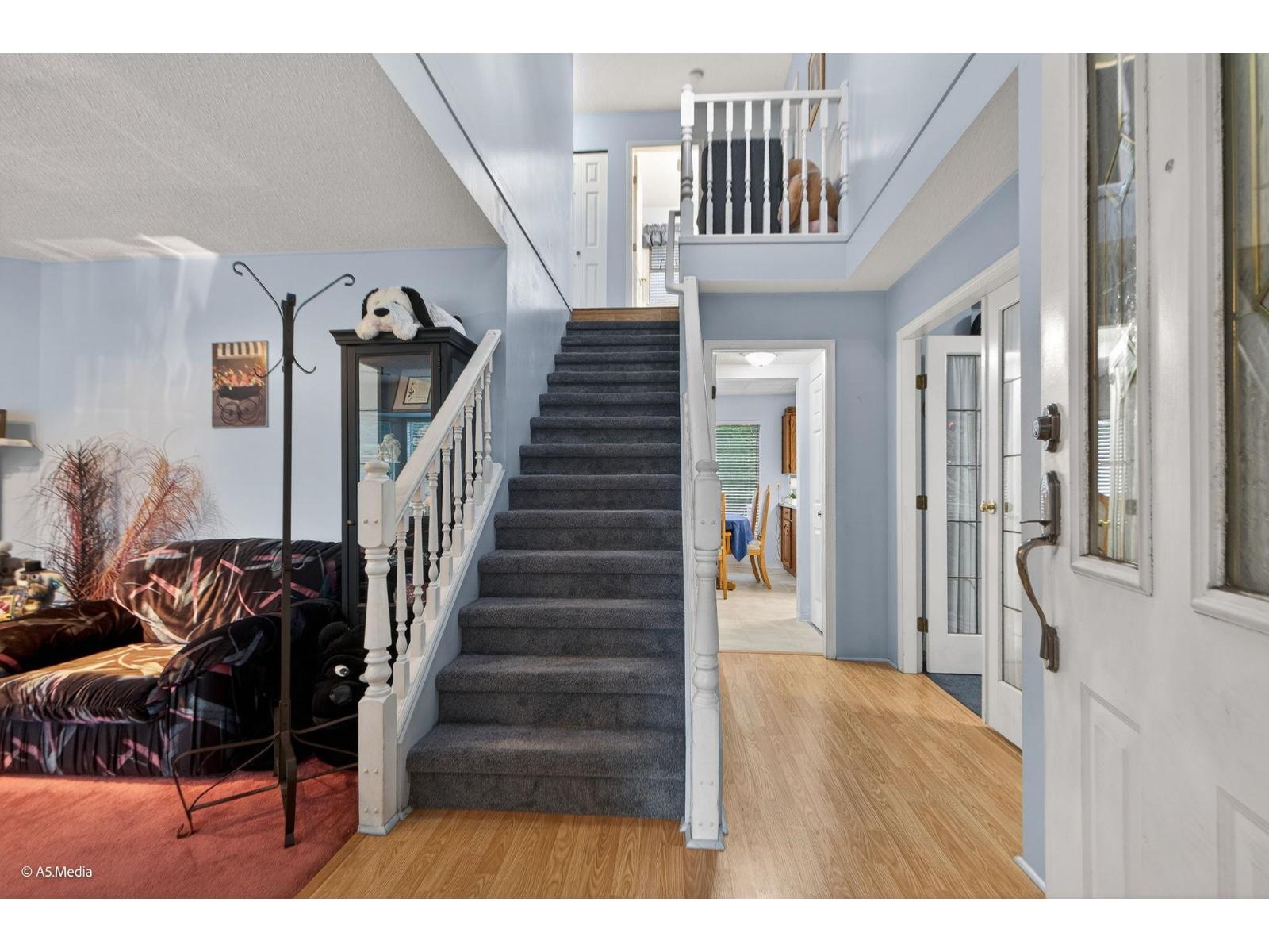 13747 63a Avenue, Surrey, British Columbia  V3X 1E6 - Photo 4 - R3074746