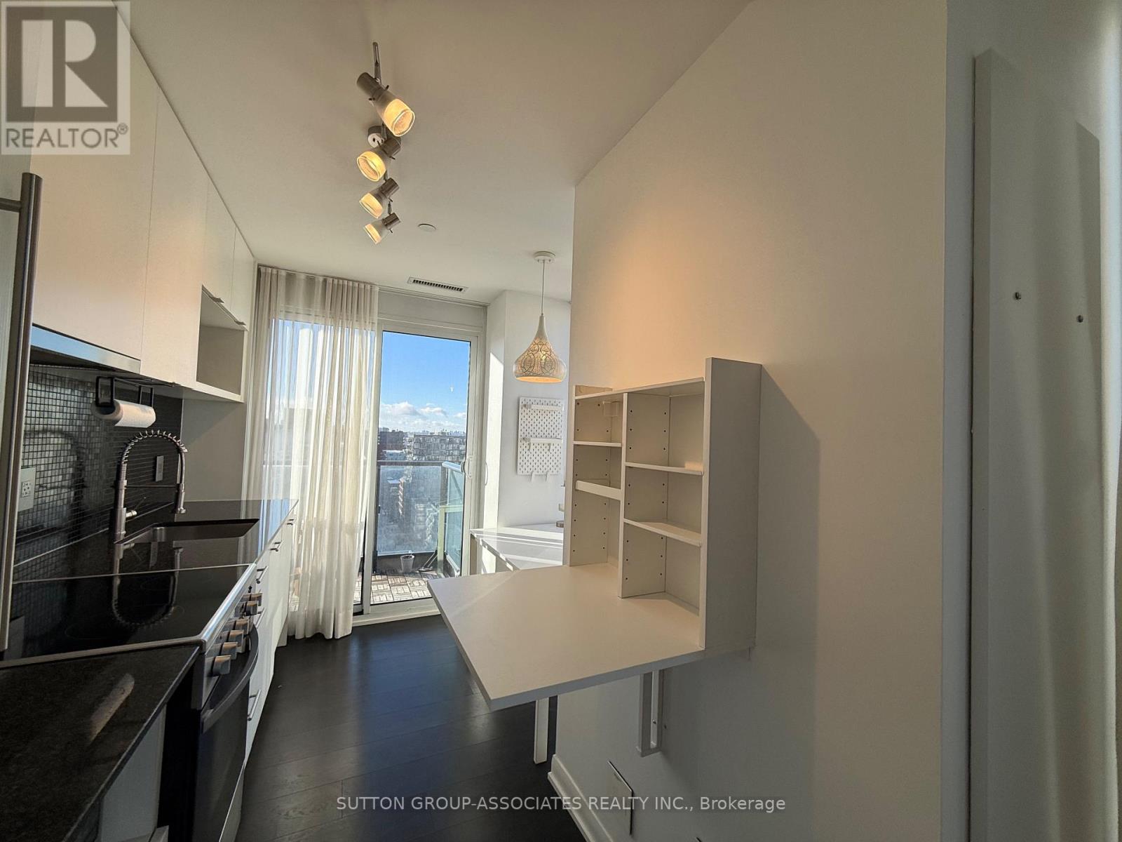 1608 - 435 Richmond Street W, Toronto, Ontario  M5V 1Y1 - Photo 6 - C12649726