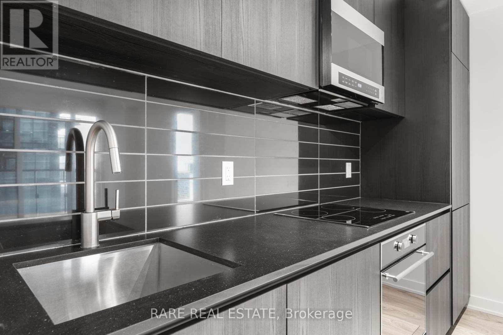 2005 - 110 Broadway Avenue, Toronto, Ontario  M4P 1V7 - Photo 10 - C12646946