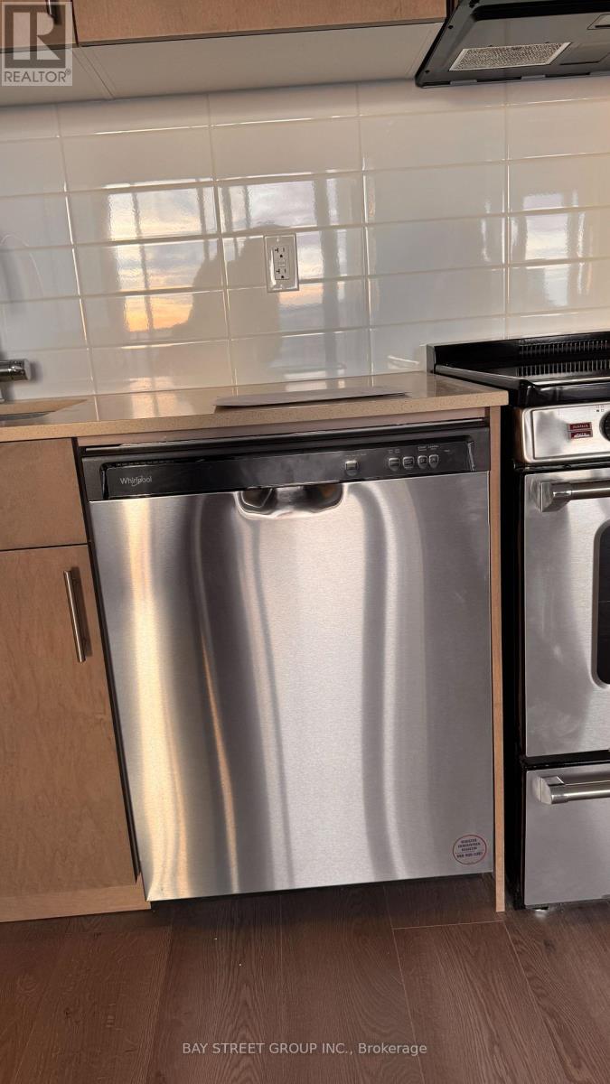 617 - 412 Silver Maple Road, Oakville, Ontario  L6H 6Z9 - Photo 29 - W12611544