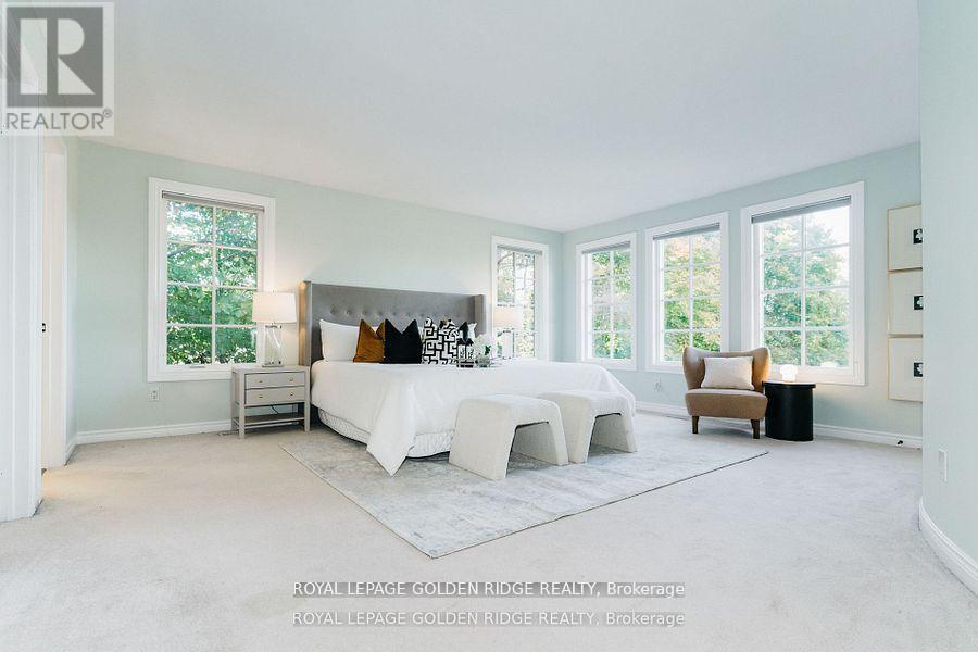 8 Greenvalley Circle, Whitchurch-Stouffville, Ontario  L4A 2L4 - Photo 16 - N12649710