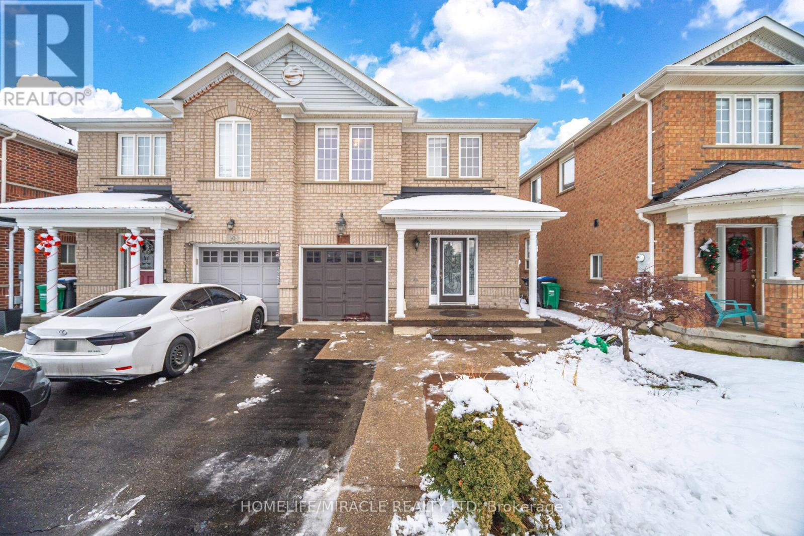 12 HOLLINGSWORTH CIRCLE, Brampton, Ontario