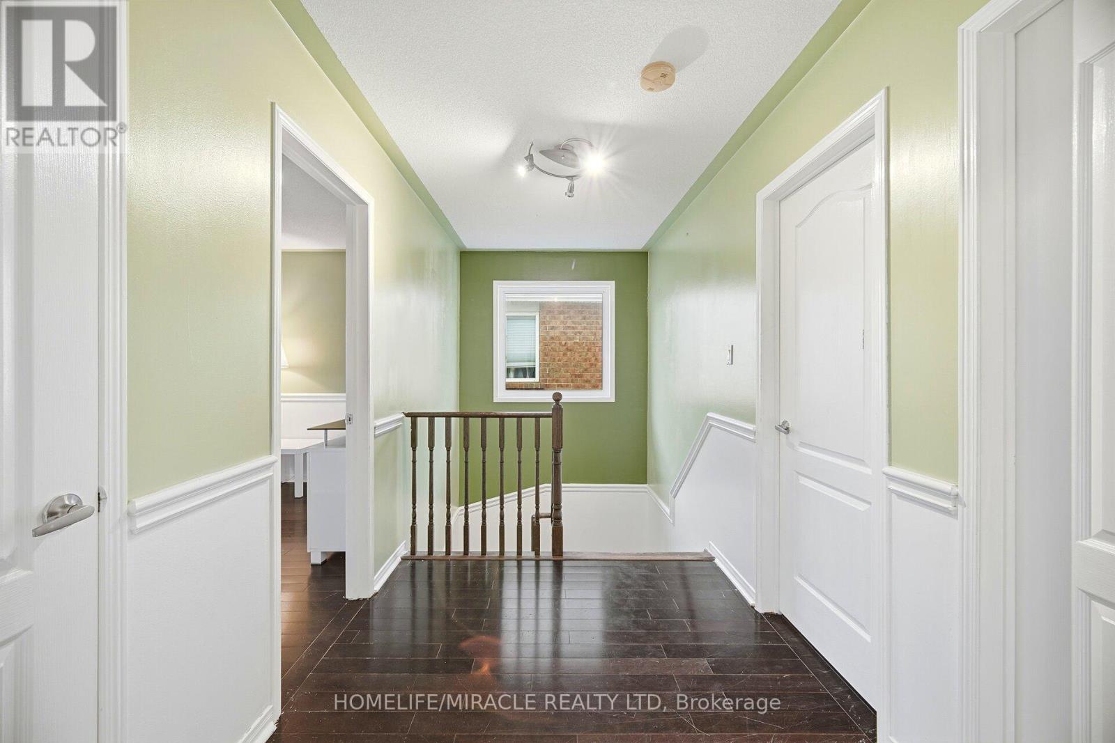 12 Hollingsworth Circle, Brampton, Ontario  L7A 0J7 - Photo 20 - W12649722