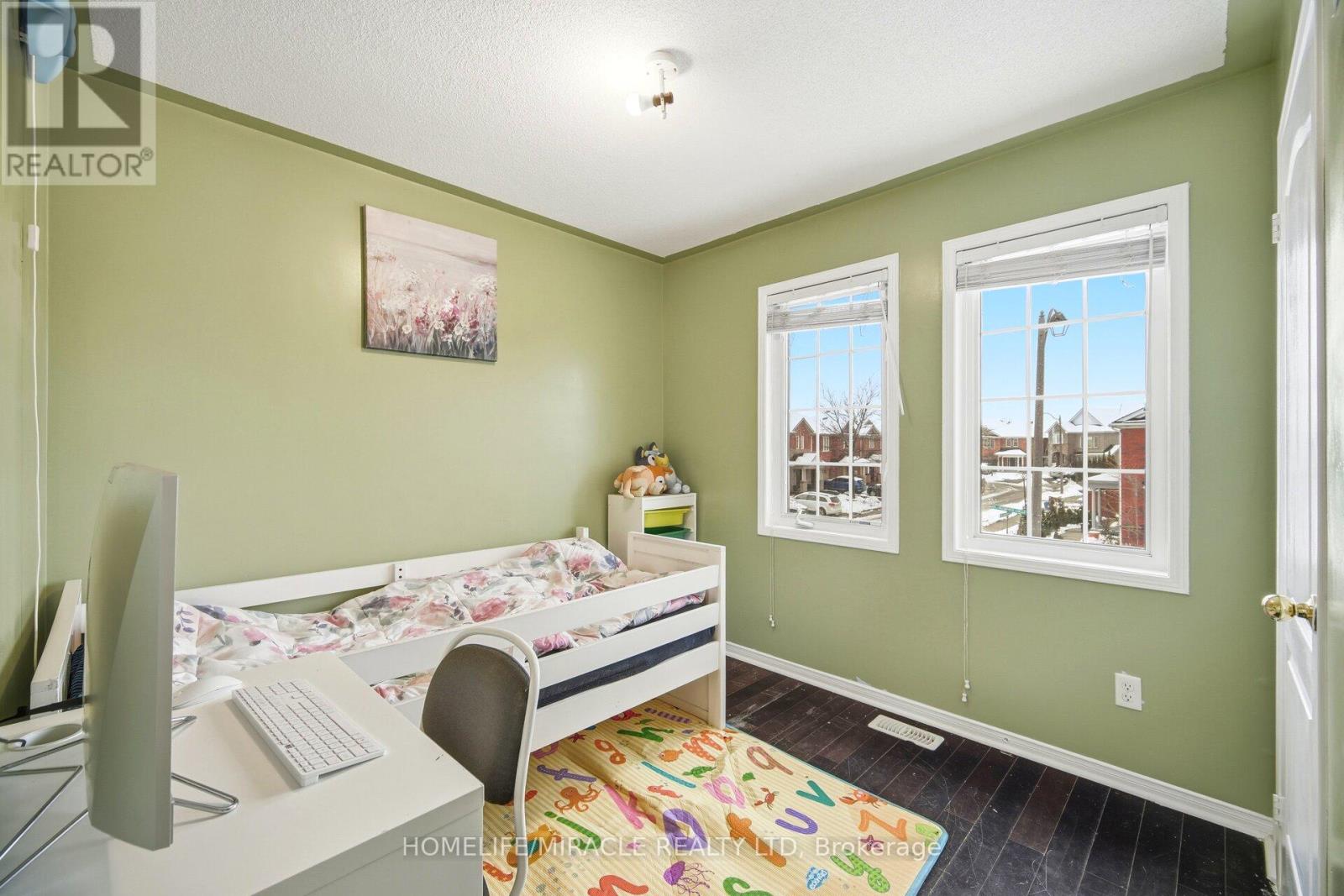 12 Hollingsworth Circle, Brampton, Ontario  L7A 0J7 - Photo 28 - W12649722