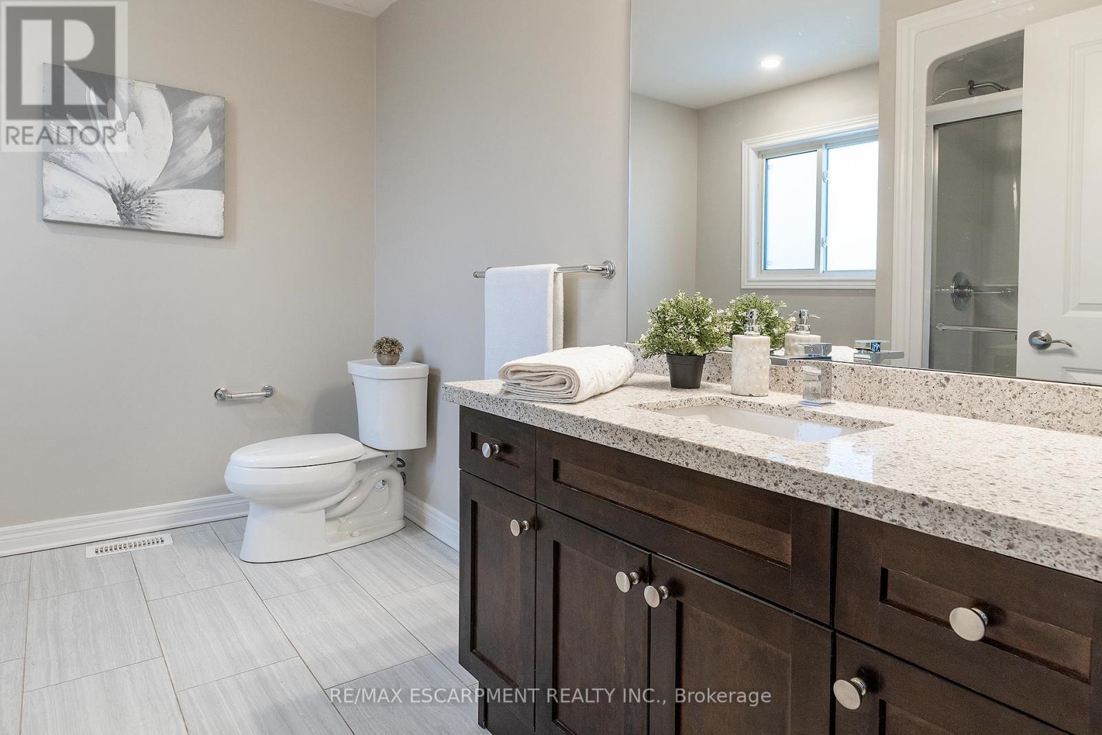 6 Laurent Avenue, Welland, Ontario  L3B 0E2 - Photo 13 - X12649716