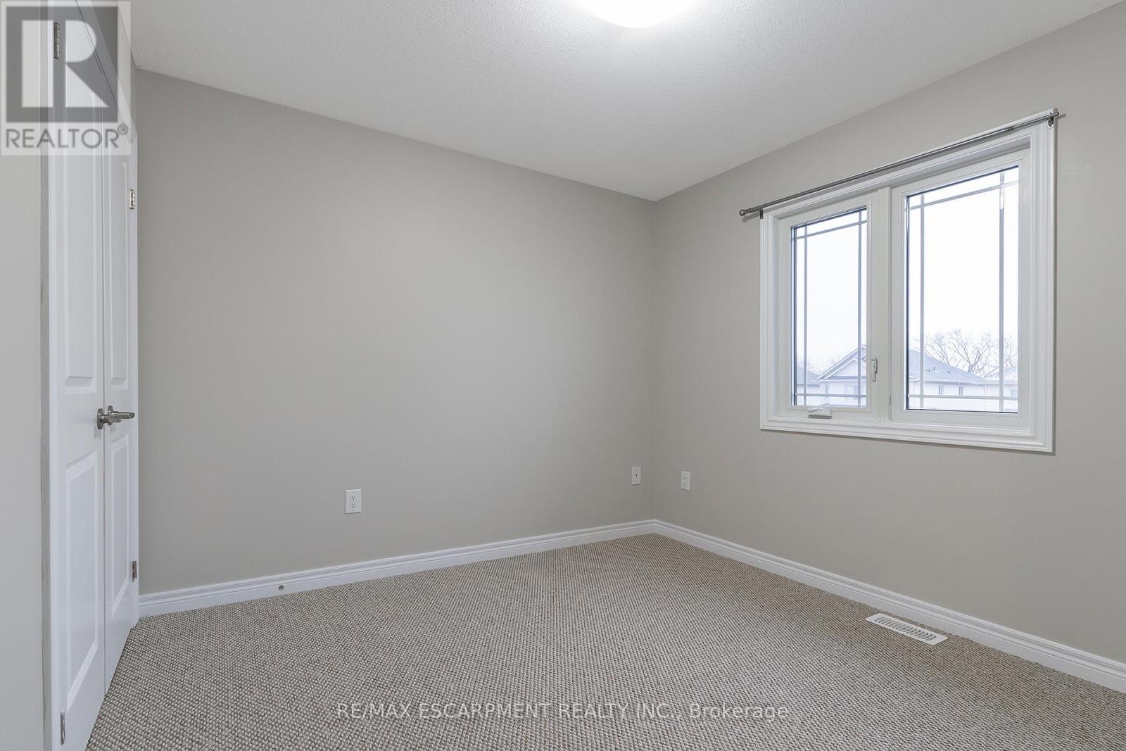 6 Laurent Avenue, Welland, Ontario  L3B 0E2 - Photo 15 - X12649716