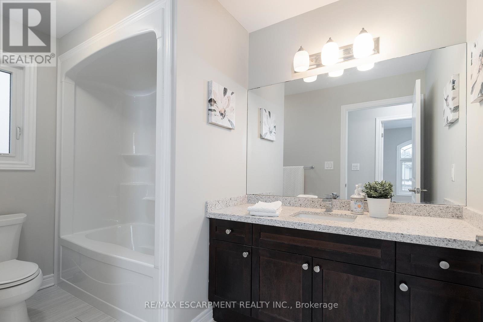 6 Laurent Avenue, Welland, Ontario  L3B 0E2 - Photo 17 - X12649716