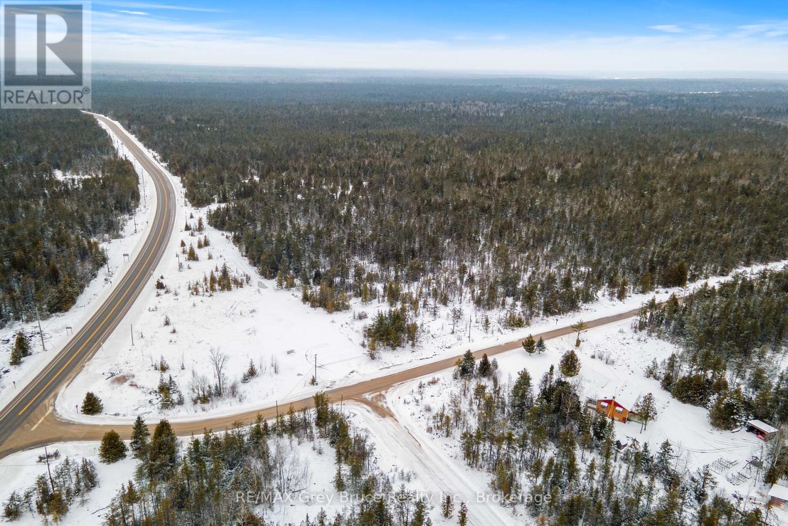 17 Dyers Bay Road, Northern Bruce Peninsula, Ontario  N0H 1Z0 - Photo 3 - X12649734