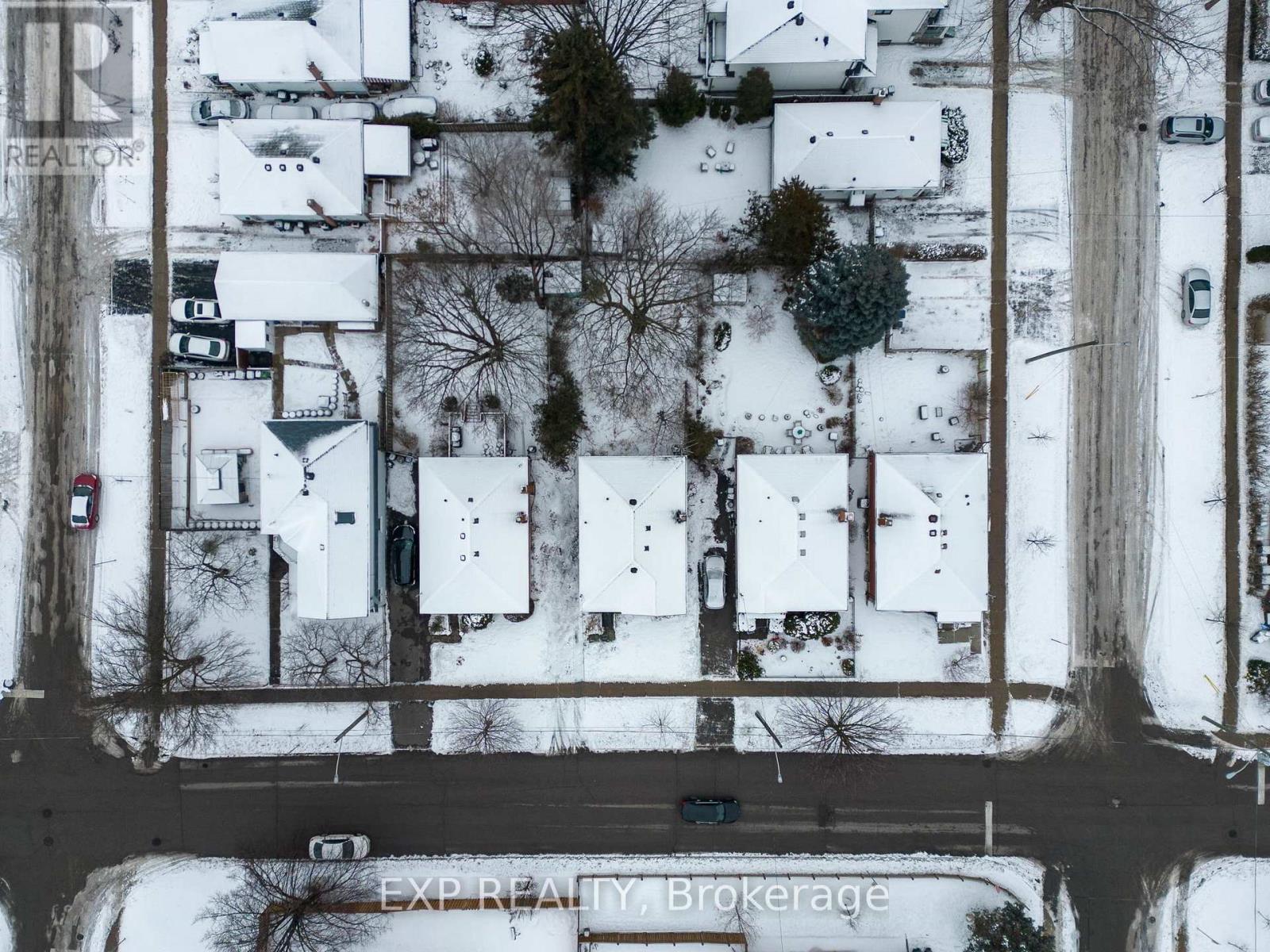 55 Donside Drive, Toronto, Ontario  M1L 1P7 - Photo 8 - E12649754