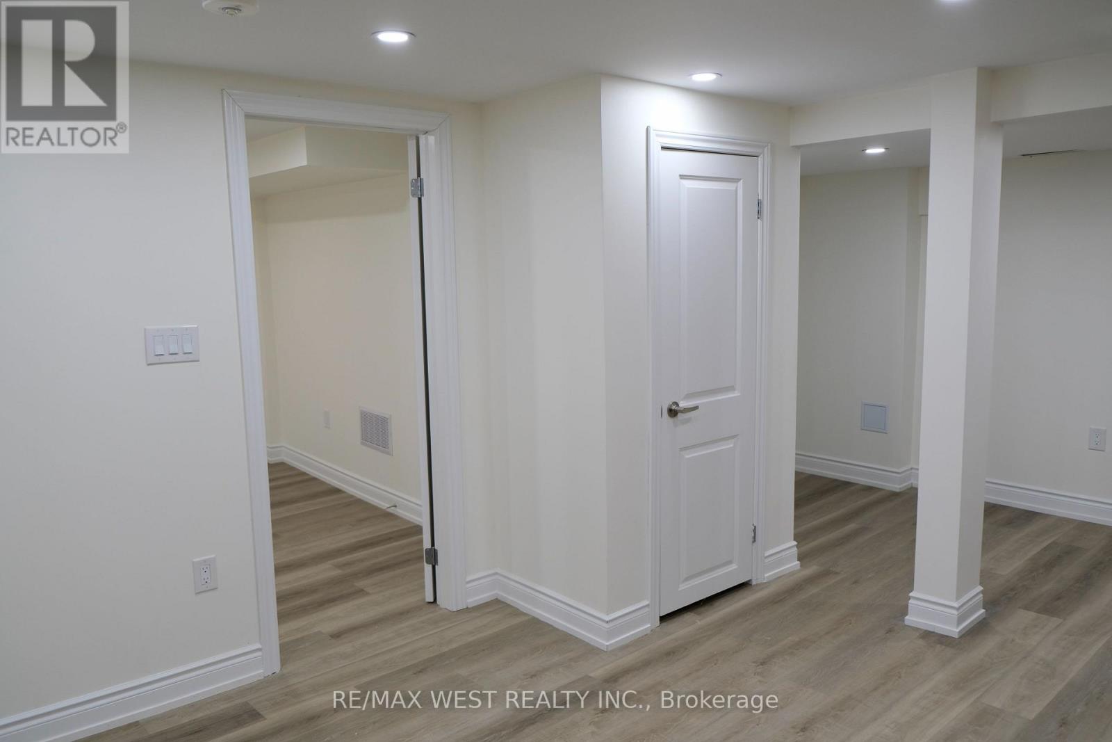 Bsmt - 244 Darcy Street, Oshawa (Centennial), Ontario  L1G 3B8 - Photo 9 - E12643312