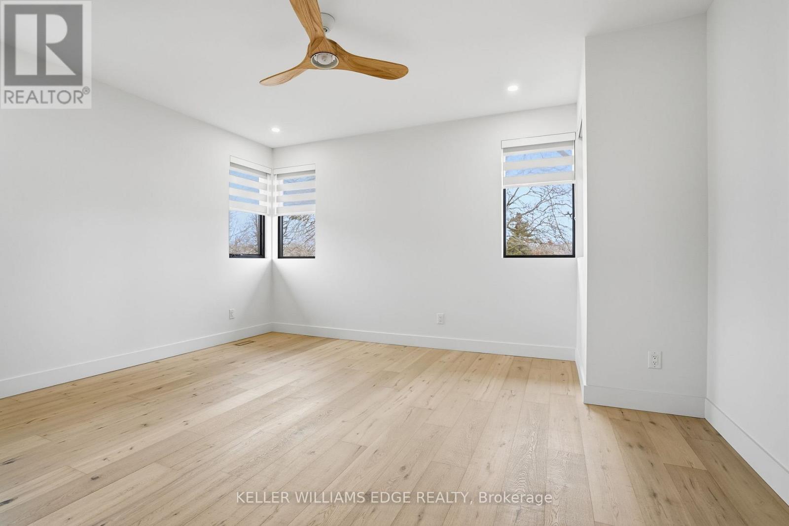 427 Pine Cove Road, Burlington, Ontario  L7N 1W4 - Photo 28 - W12649750