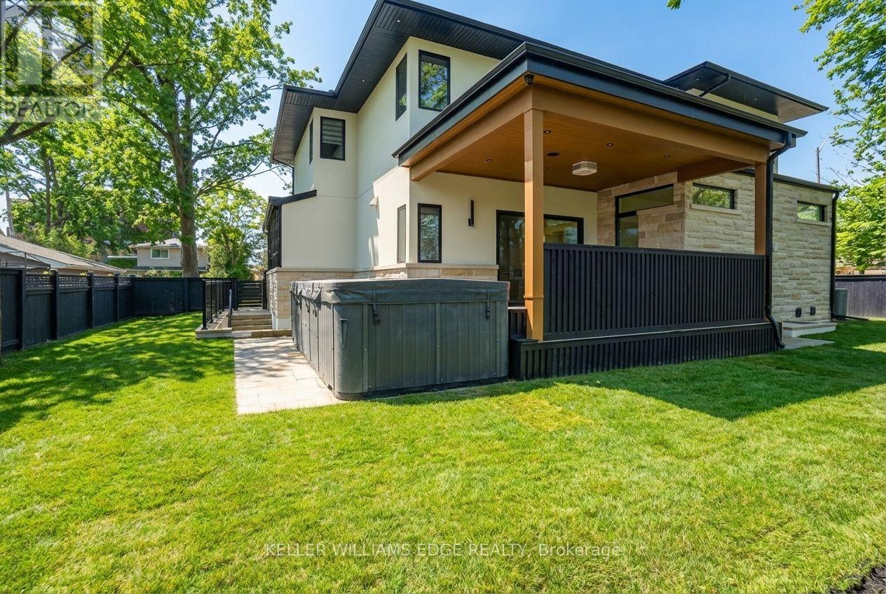 427 Pine Cove Road, Burlington, Ontario  L7N 1W4 - Photo 42 - W12649750