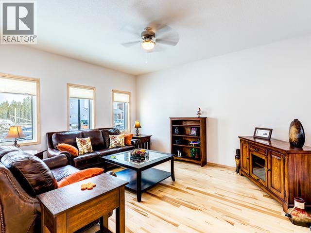 12 Quick Street, Whitehorse, Yukon Y1A 0T9 - Photo 9 - 17016