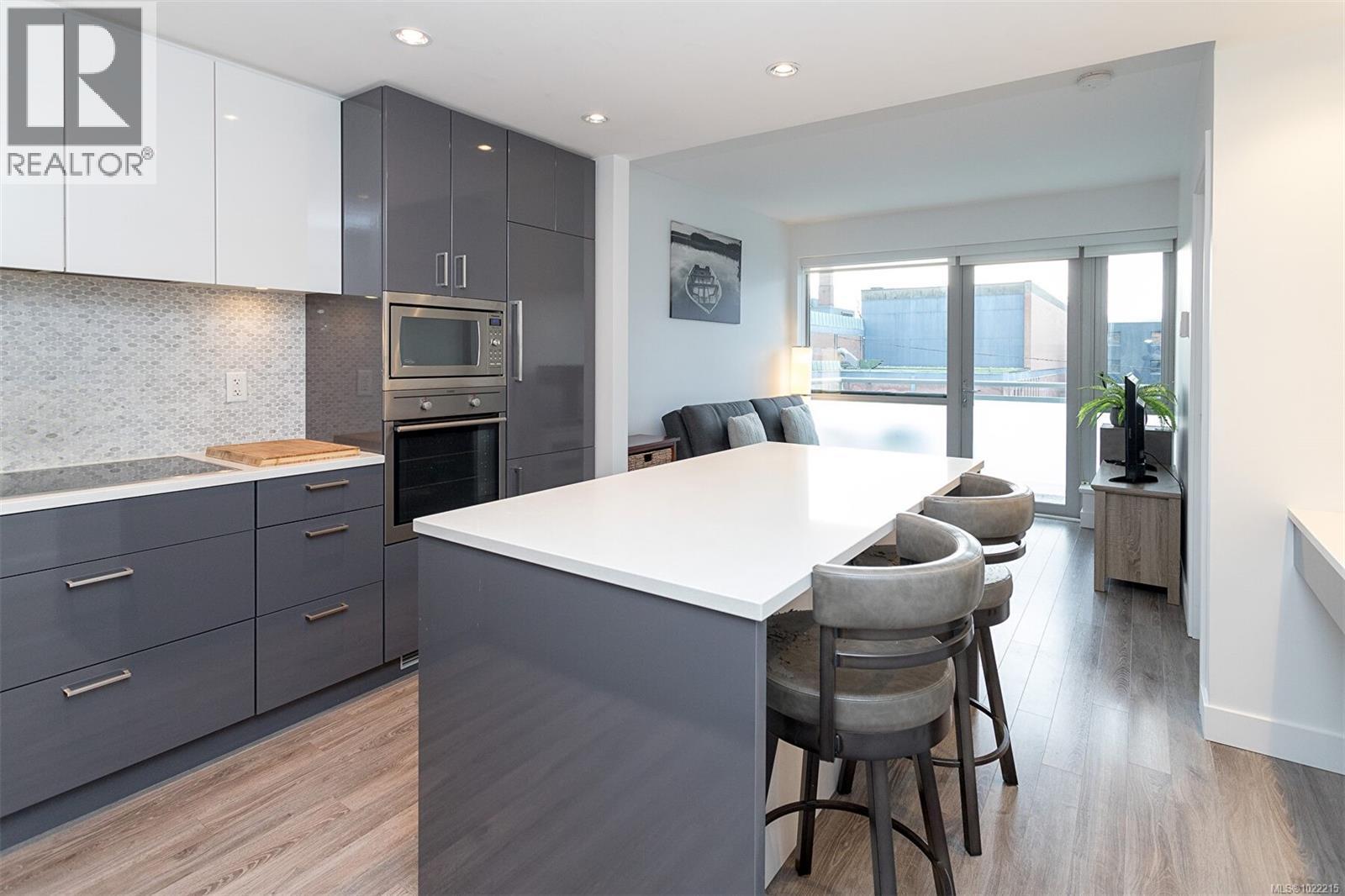 309 838 Broughton St, Victoria, British Columbia  V8W 1E4 - Photo 9 - 1022215