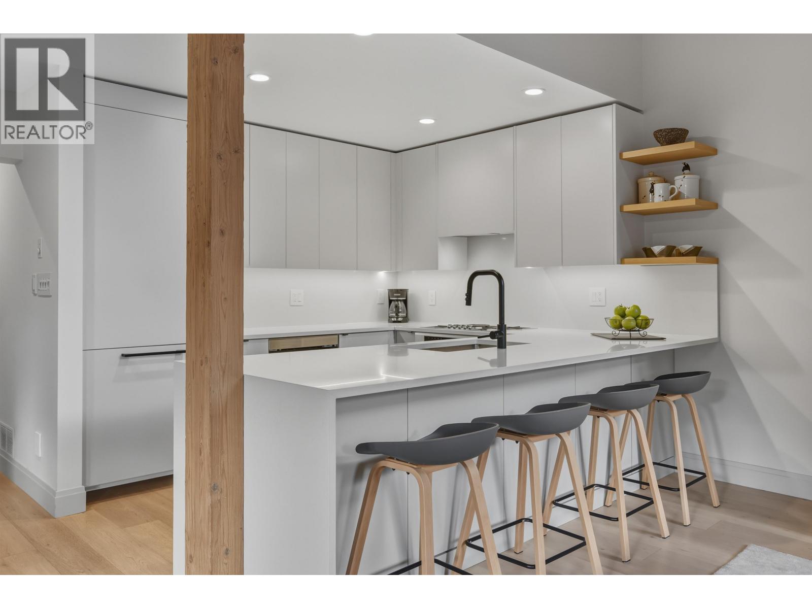 4813 Casabella Crescent, Whistler, British Columbia  V8E 0Z4 - Photo 16 - R3074947