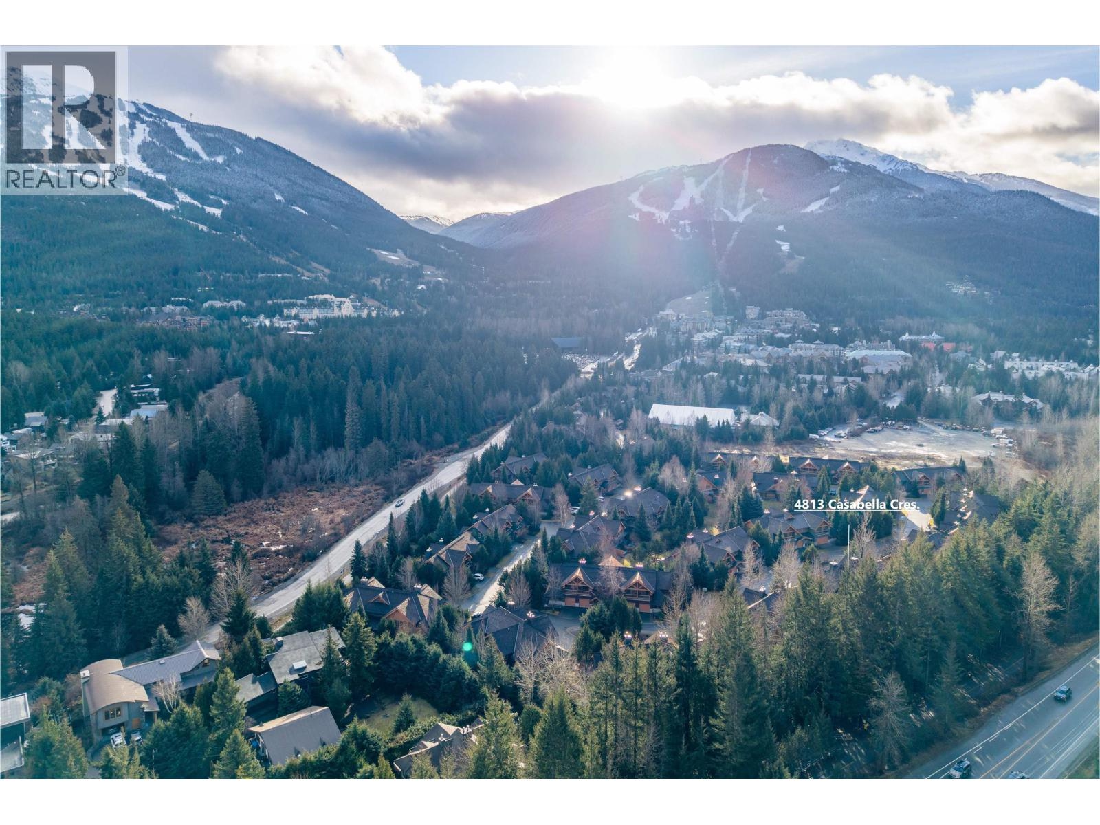 4813 Casabella Crescent, Whistler, British Columbia  V8E 0Z4 - Photo 27 - R3074947