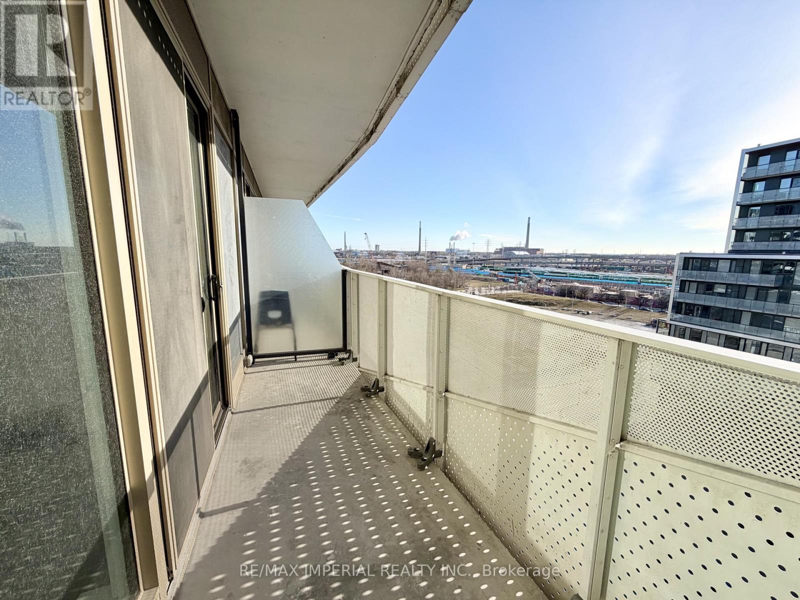 906 - 60 Tannery Road, Toronto, Ontario  M5A 0S8 - Photo 19 - C12649772