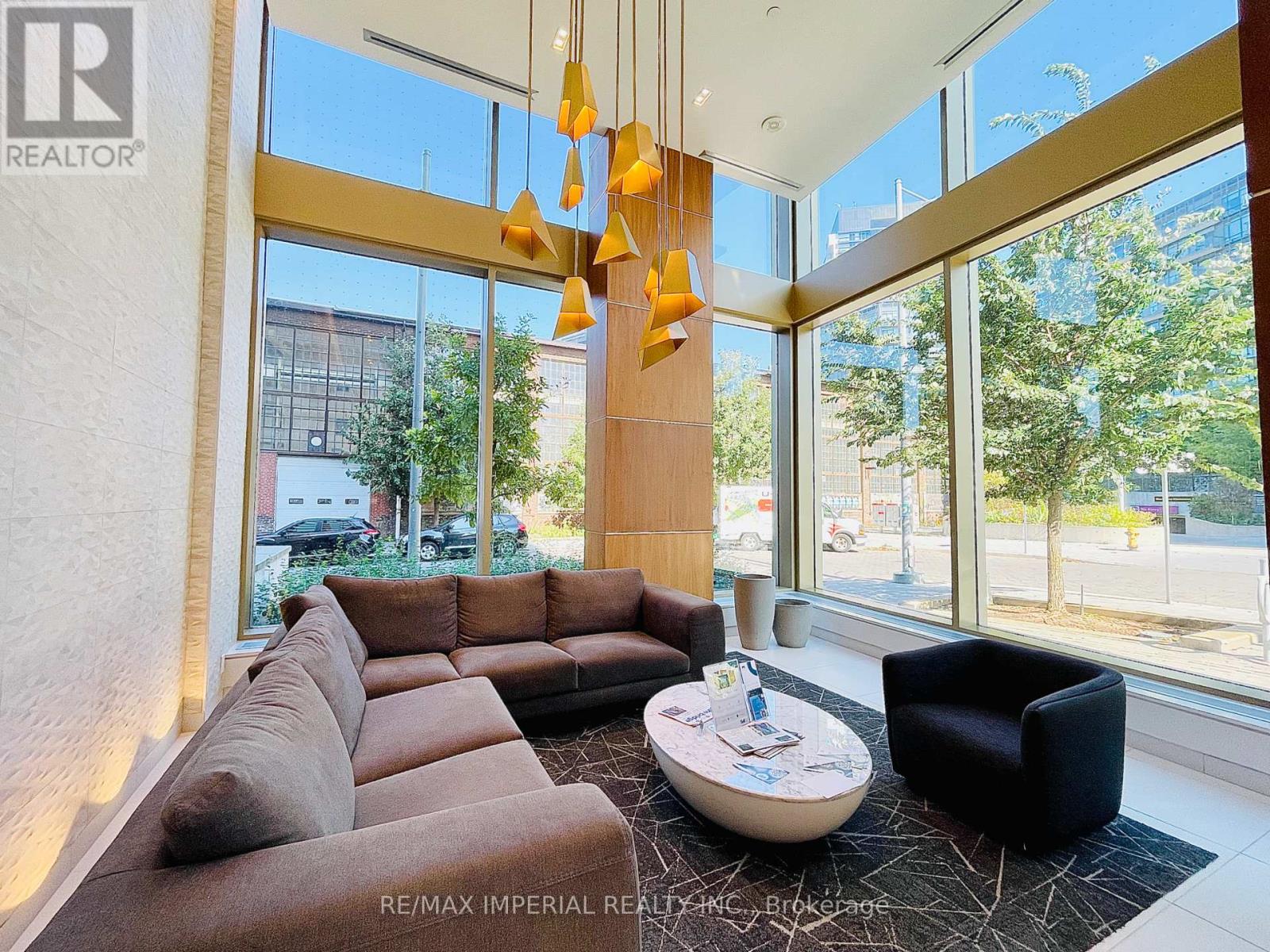 906 - 60 Tannery Road, Toronto, Ontario  M5A 0S8 - Photo 3 - C12649772