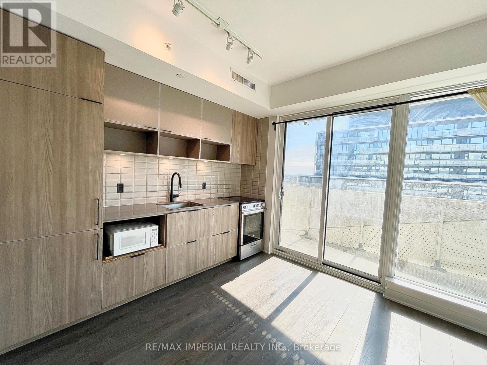 906 - 60 Tannery Road, Toronto, Ontario  M5A 0S8 - Photo 7 - C12649772