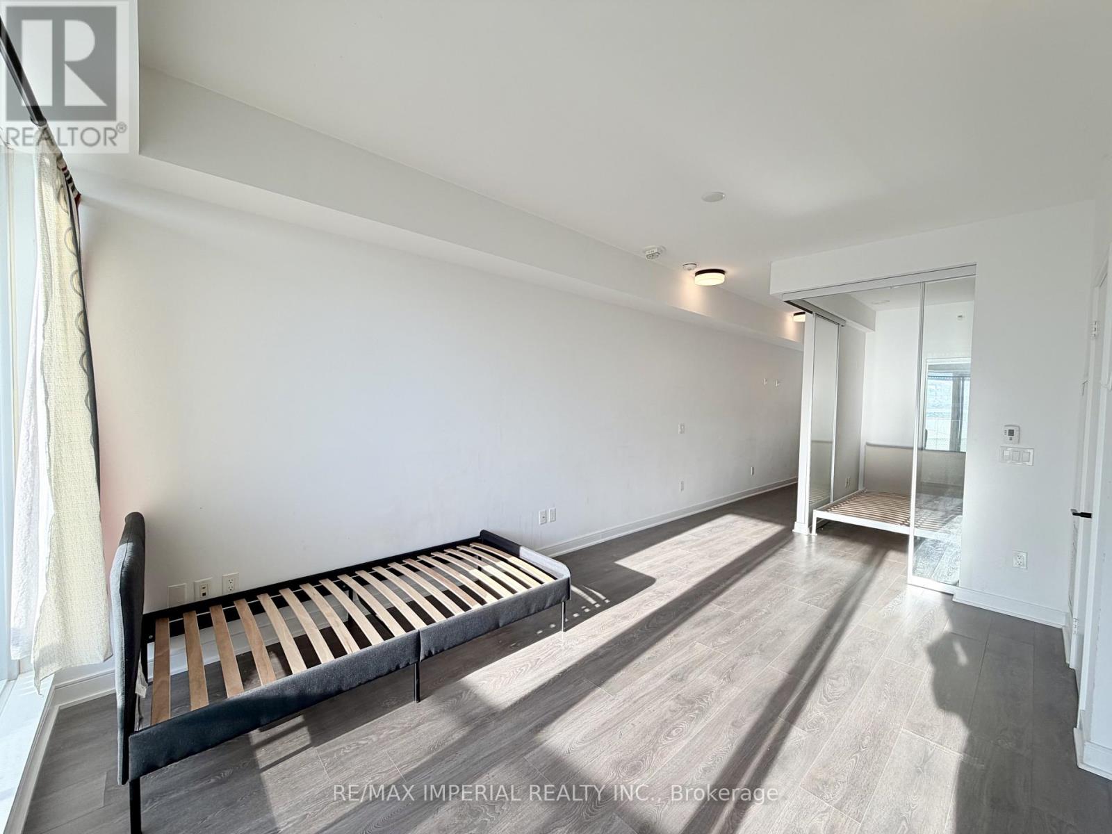 906 - 60 Tannery Road, Toronto, Ontario  M5A 0S8 - Photo 8 - C12649772