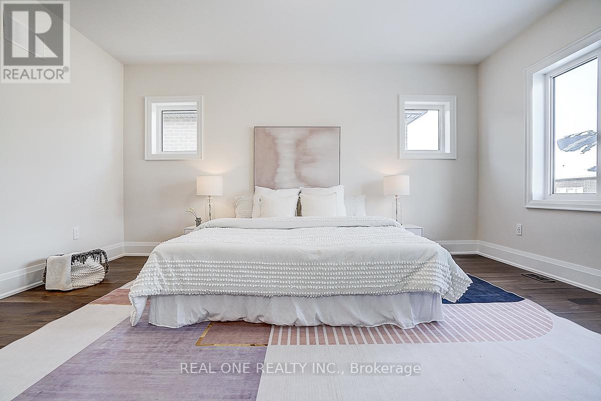 18 Mace Avenue, Richmond Hill, Ontario  L4E 1K8 - Photo 22 - N12649768