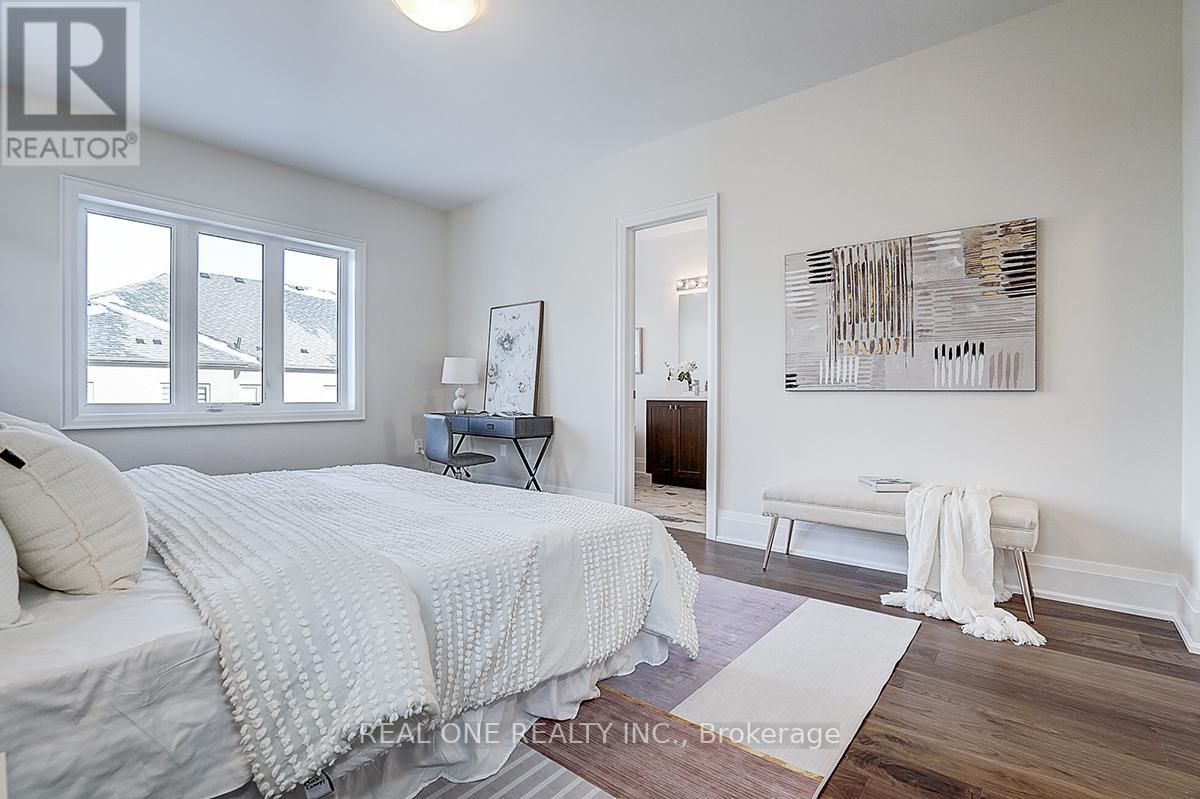 18 Mace Avenue, Richmond Hill, Ontario  L4E 1K8 - Photo 24 - N12649768