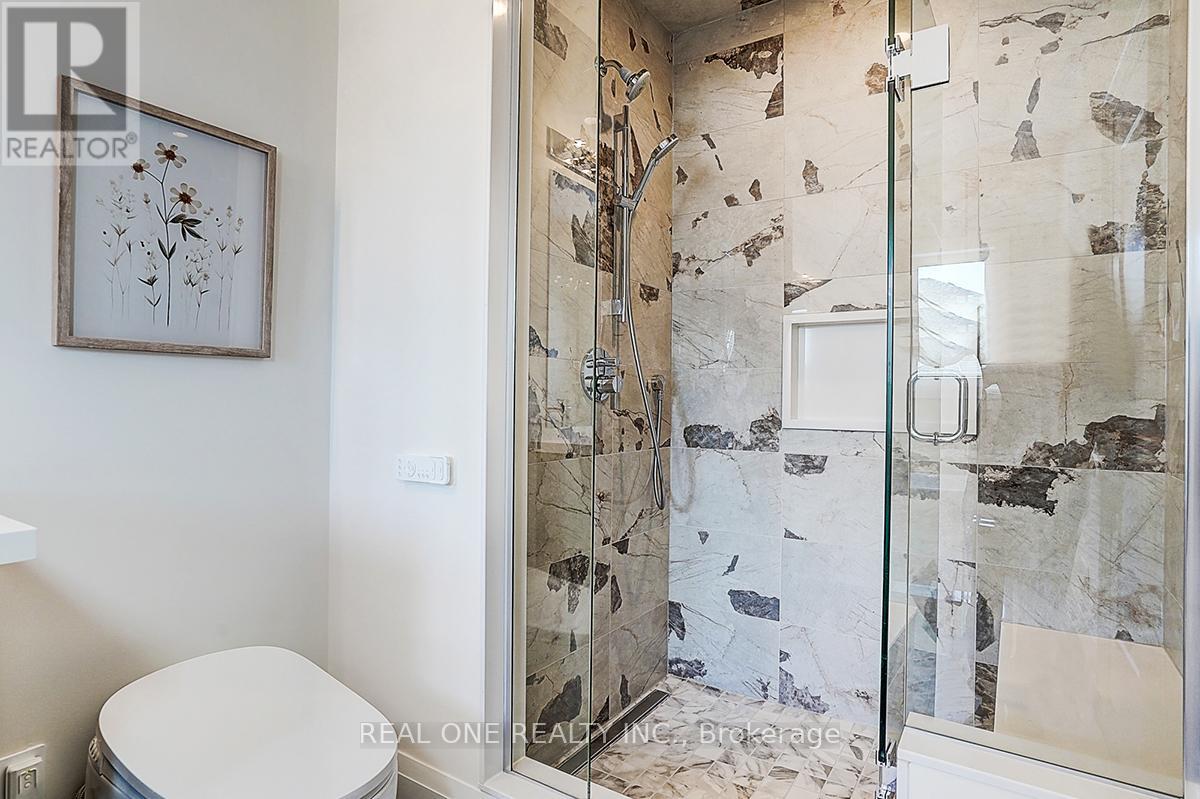 18 Mace Avenue, Richmond Hill, Ontario  L4E 1K8 - Photo 29 - N12649768