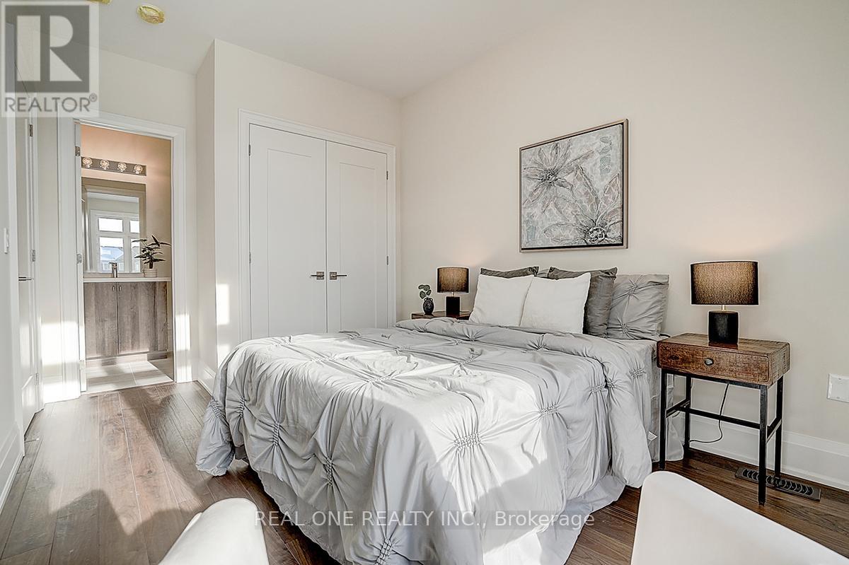 18 Mace Avenue, Richmond Hill, Ontario  L4E 1K8 - Photo 32 - N12649768