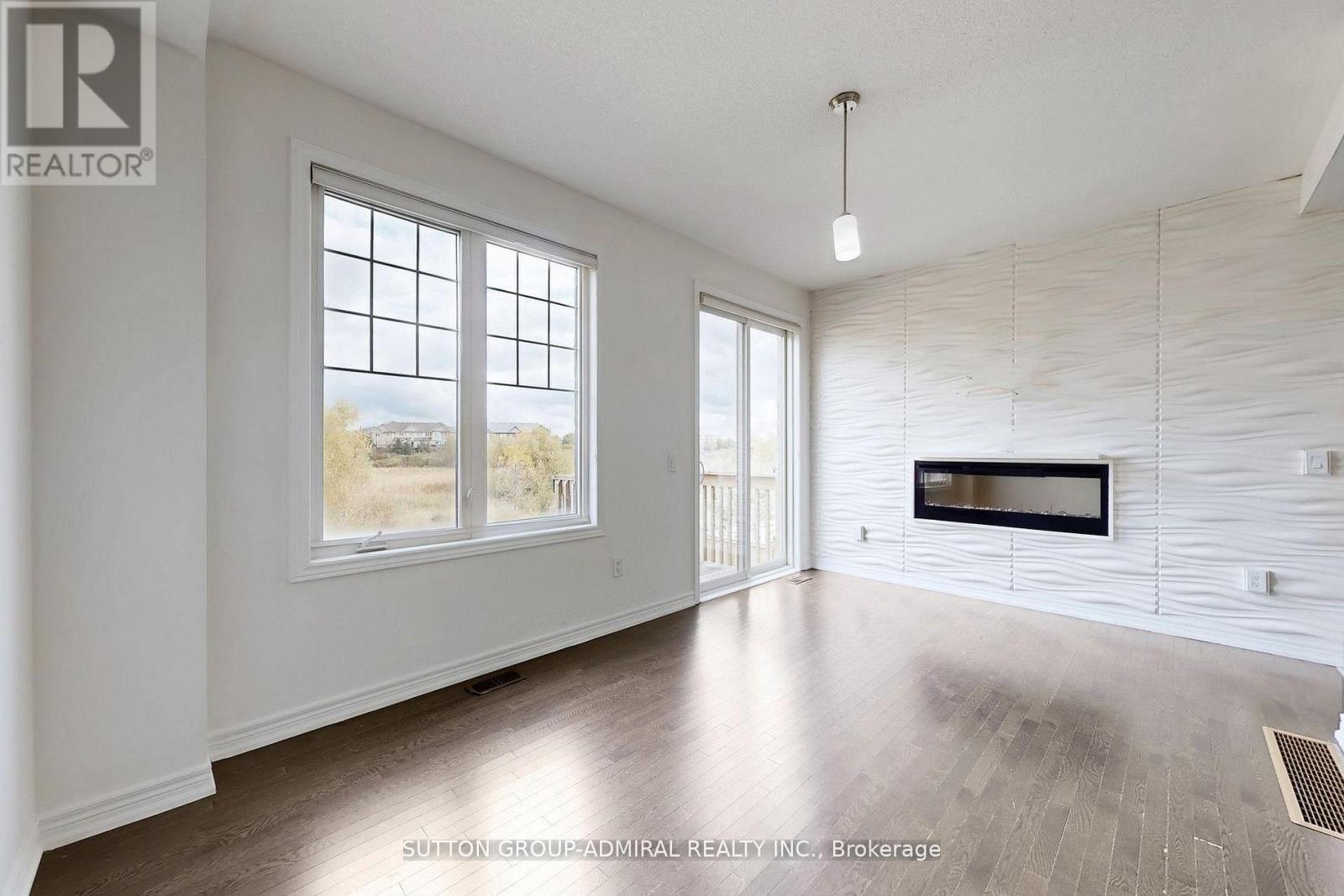 74 Davenfield Circle, Brampton, Ontario  L6P 4M2 - Photo 14 - W12649770