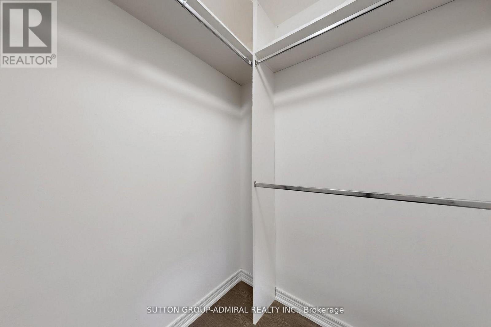 74 Davenfield Circle, Brampton, Ontario  L6P 4M2 - Photo 26 - W12649770