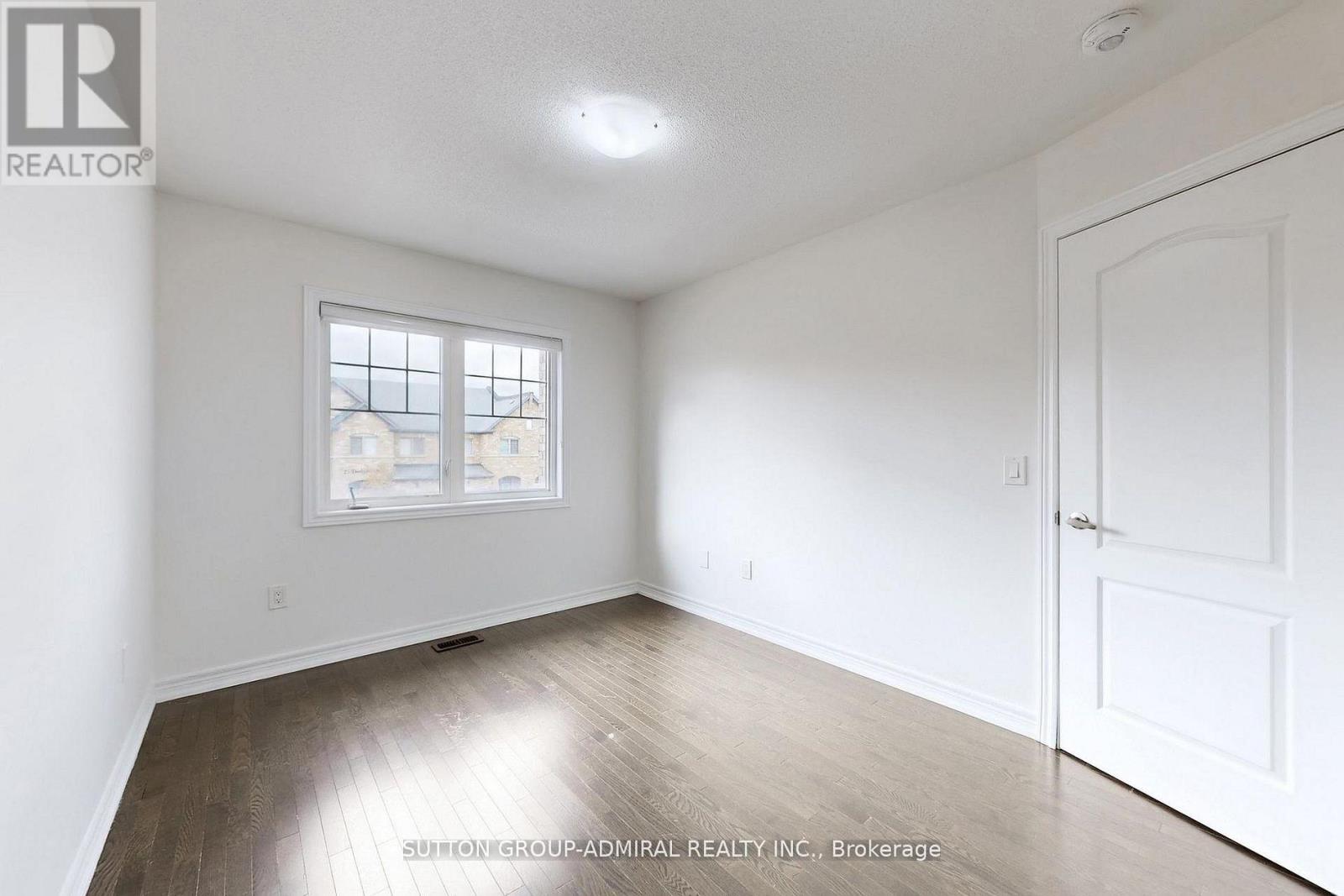 74 Davenfield Circle, Brampton, Ontario  L6P 4M2 - Photo 29 - W12649770