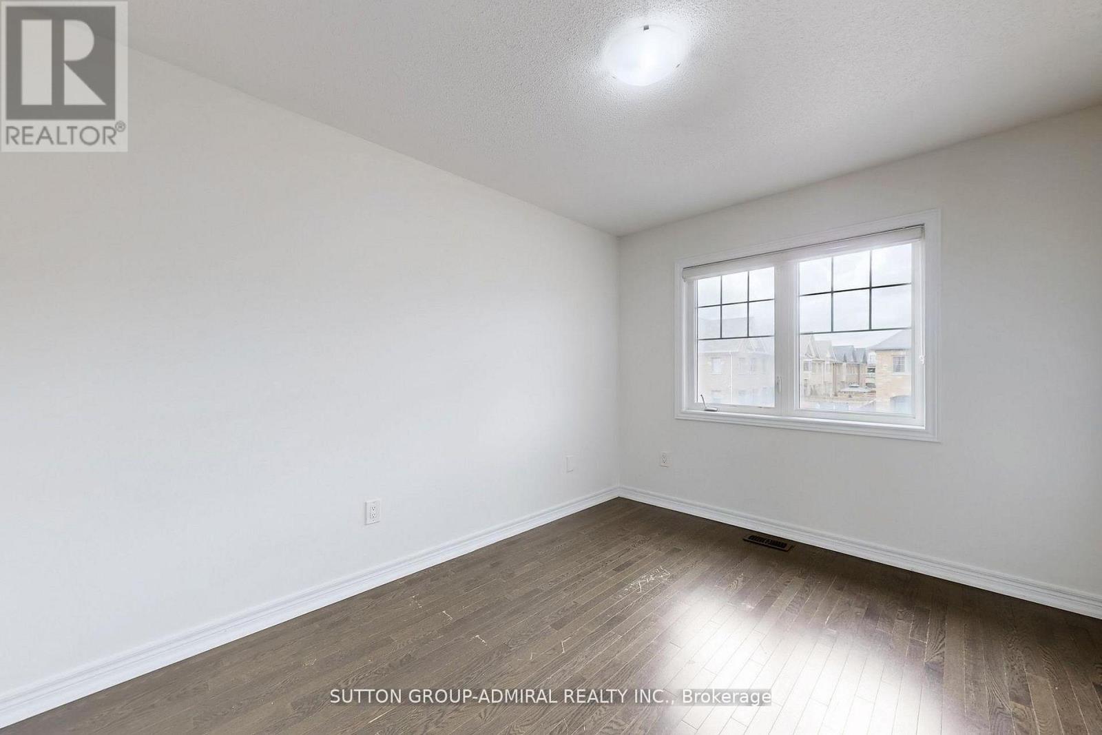 74 Davenfield Circle, Brampton, Ontario  L6P 4M2 - Photo 30 - W12649770