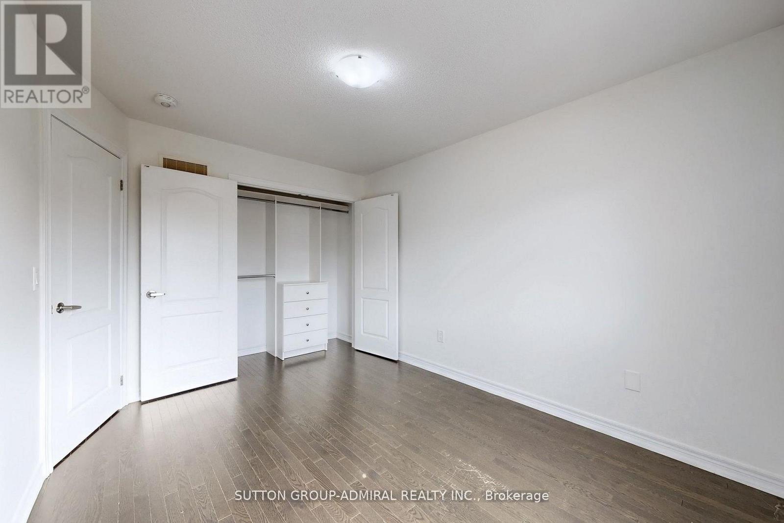 74 Davenfield Circle, Brampton, Ontario  L6P 4M2 - Photo 31 - W12649770