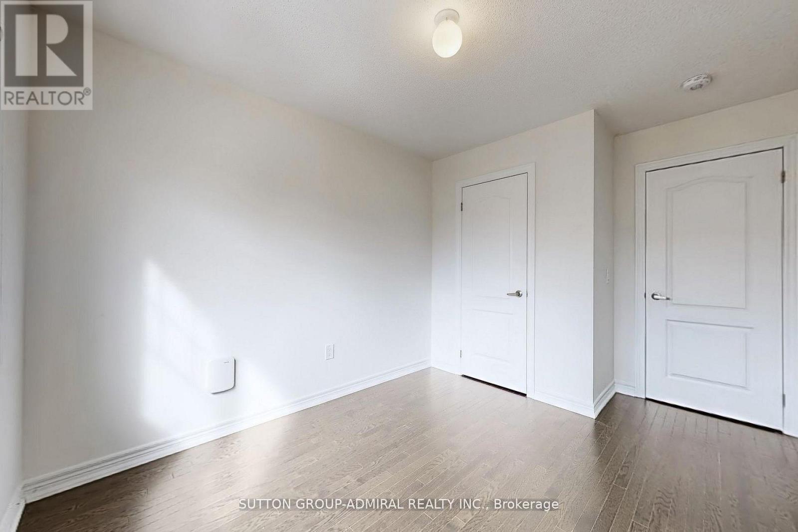 74 Davenfield Circle, Brampton, Ontario  L6P 4M2 - Photo 35 - W12649770