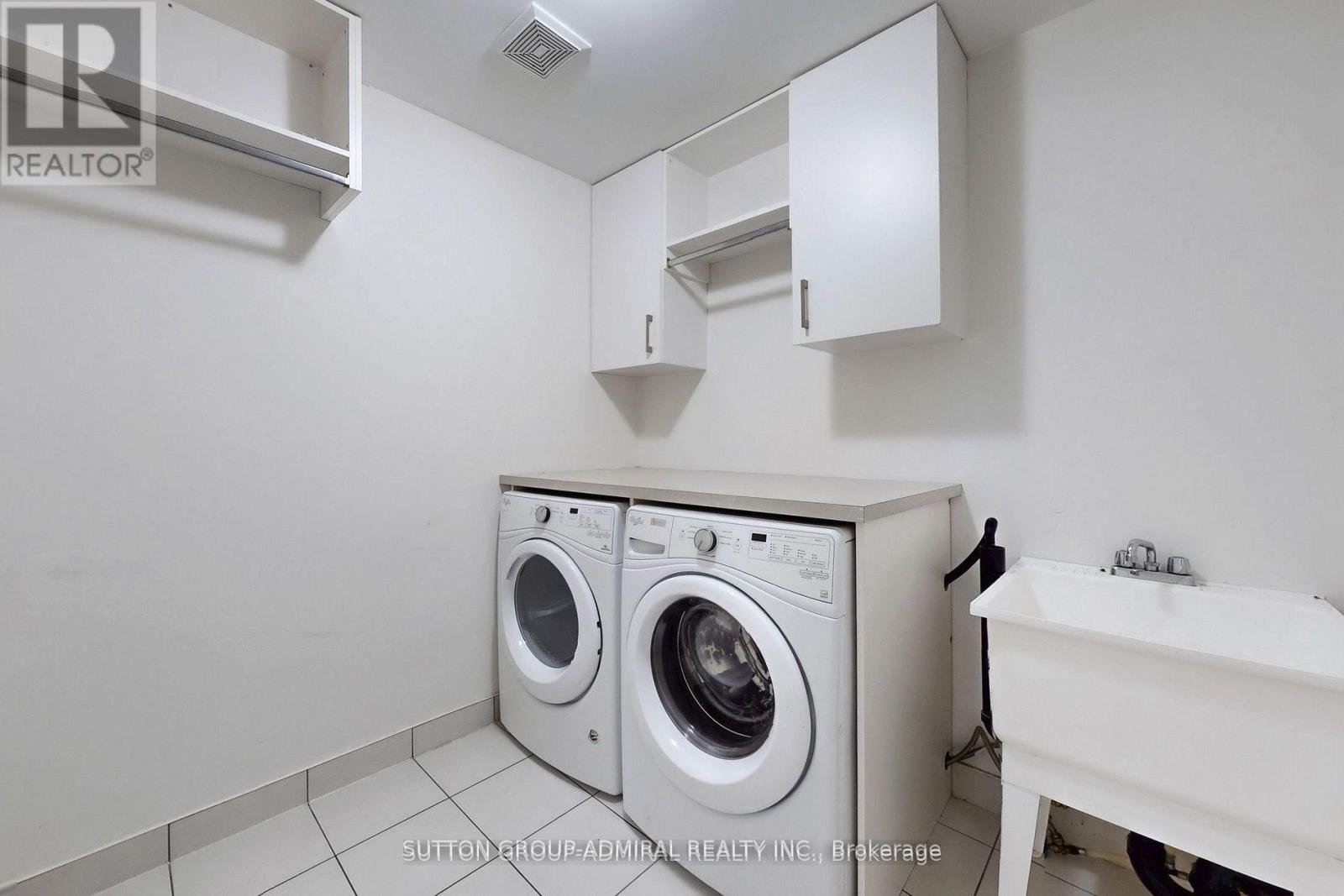 74 Davenfield Circle, Brampton, Ontario  L6P 4M2 - Photo 36 - W12649770