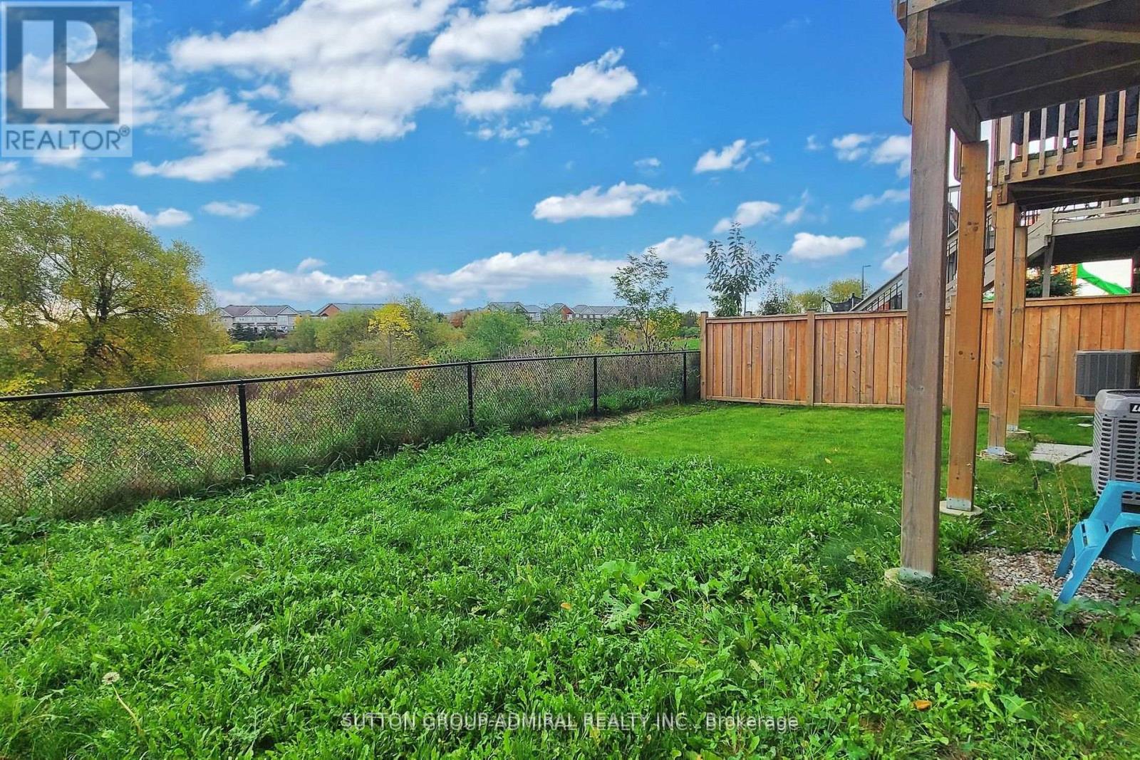 74 Davenfield Circle, Brampton, Ontario  L6P 4M2 - Photo 48 - W12649770