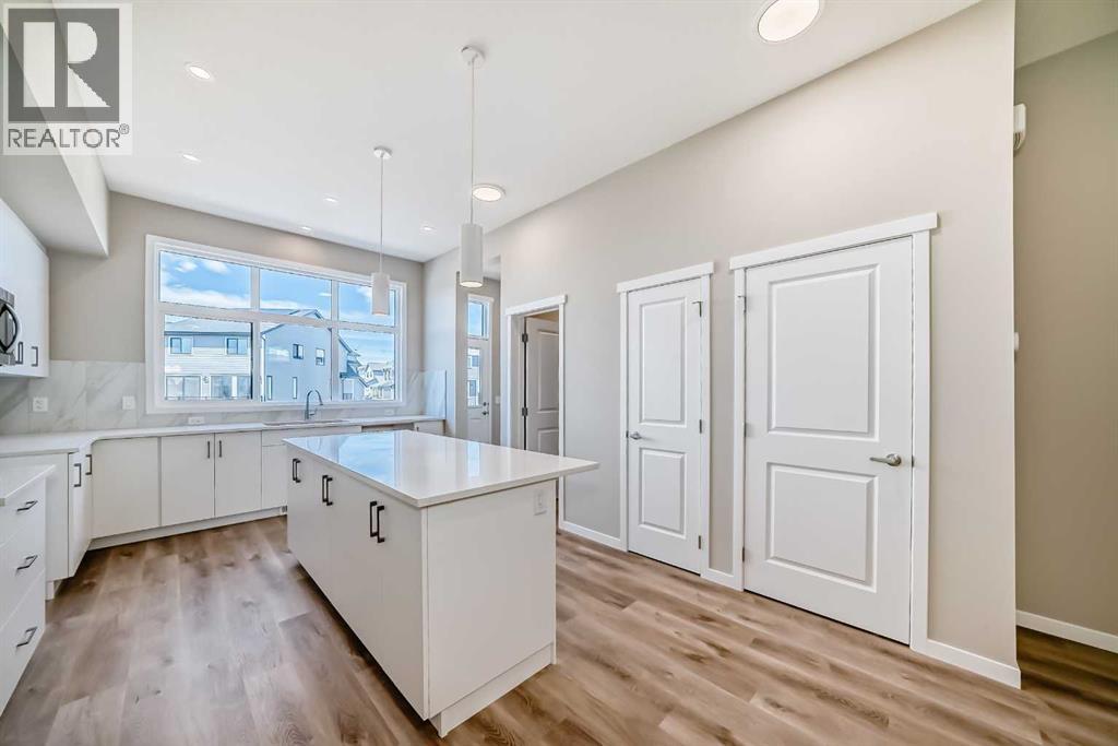 15 Magnolia Street, Calgary, Alberta  T3M 4C8 - Photo 5 - A2238787