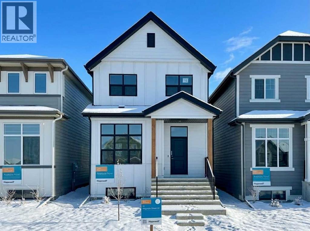 15 Magnolia Street, Calgary, Alberta  T3M 4C8 - Photo 1 - A2238787