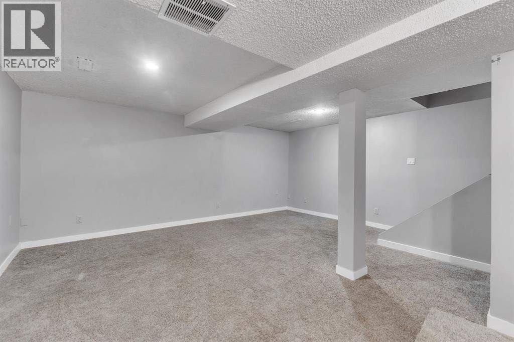 36 Falton Court Ne, Calgary, Alberta  T3J 1J3 - Photo 21 - A2275336