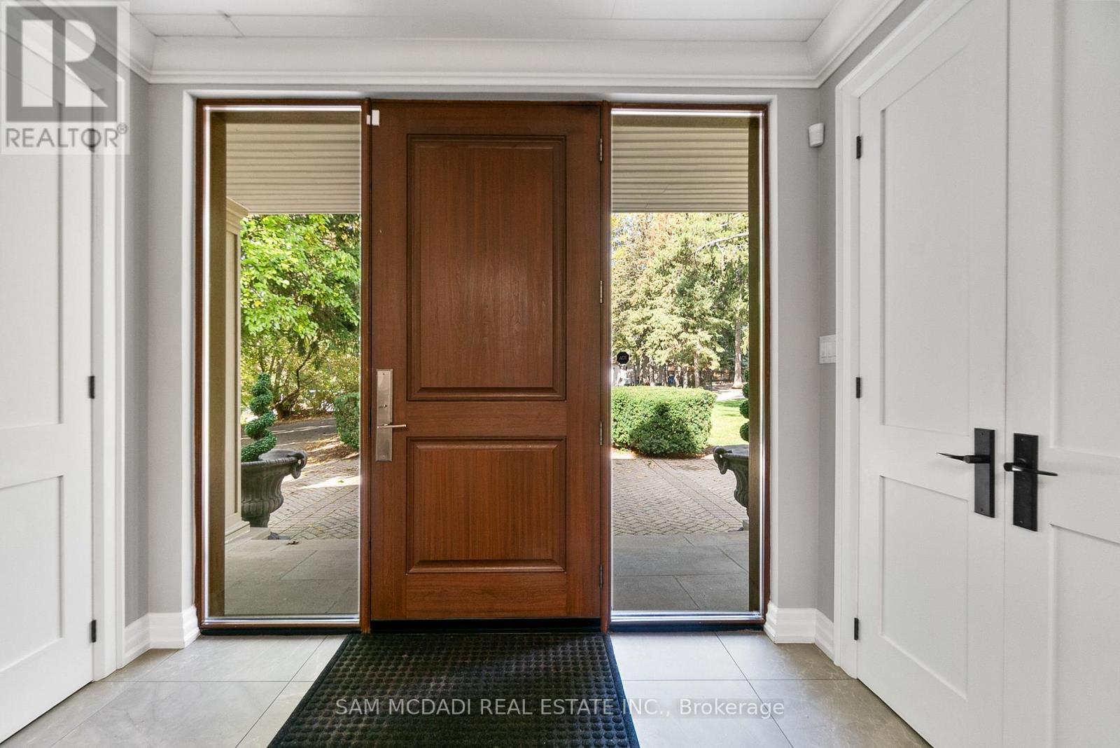 2552 Jarvis Street, Mississauga (Erindale), Ontario  L5C 2P6 - Photo 5 - W12538476